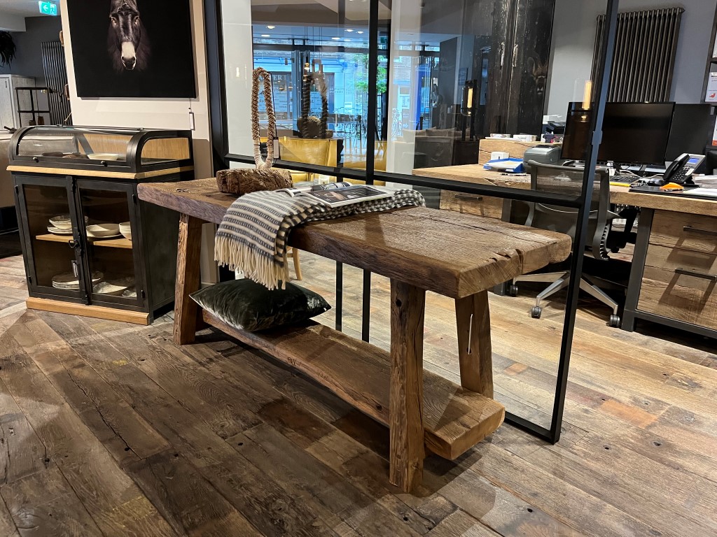 oud eiken sidetable gerecycled eiken op maat gemaakt robuust eiken